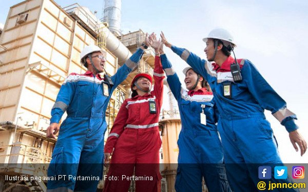 Terbuka Lowongan Kerja Pontianak Tebaru Pt Pertamina (Persero) 1 ilustrasi pegawai pt pertamina foto pertamina